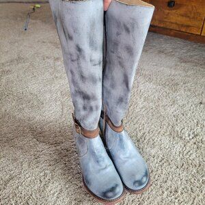 Freebird Holland Size 8 in ice